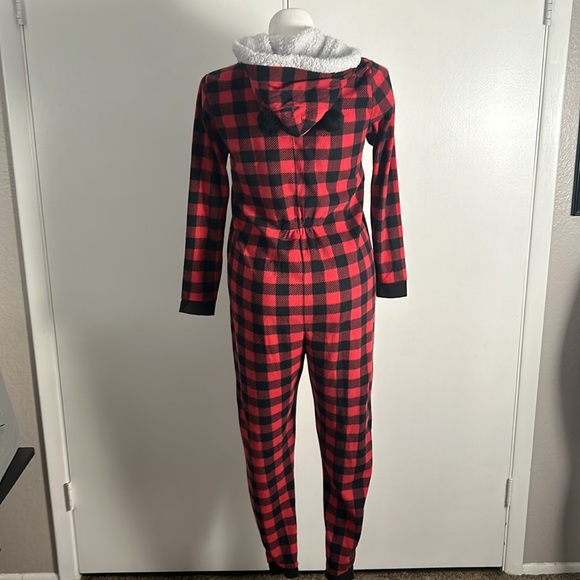 Saint Eve Thermal Pajamas - Picture 3 of 5